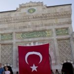 İstanbul ve Selçuk üniversitelerinde gözaltı