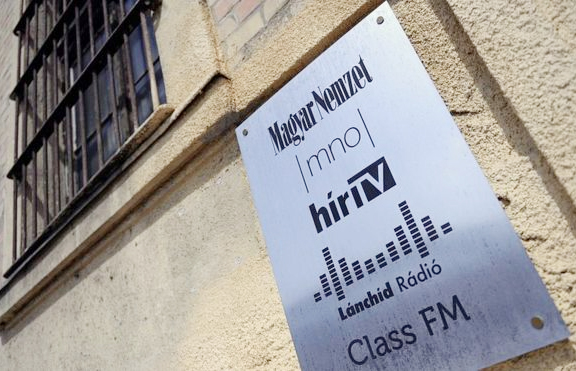 Macaristan’da seçimlerin ardından muhalif gazete ve radyo kapandı