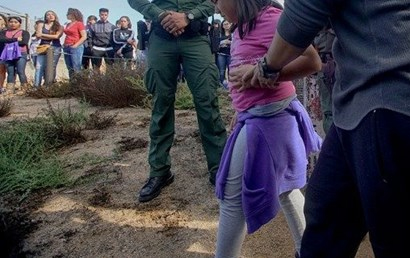 ABD sınırında yaklaşık 2 bin çocuk ailesinden ayrı düştü