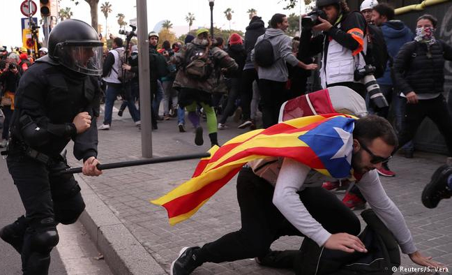 Barcelona’da kabine toplantısı Katalanları öfkelendirdi