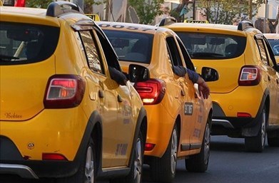 İstanbul’da taksi ve minibüs ücretlerine zam
