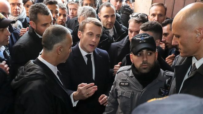 Macron, Kudüs’te İsrailli güvenlik güçleriyle tartıştı