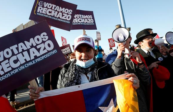 Şili’de “Pinochet Anayasası”na referandum