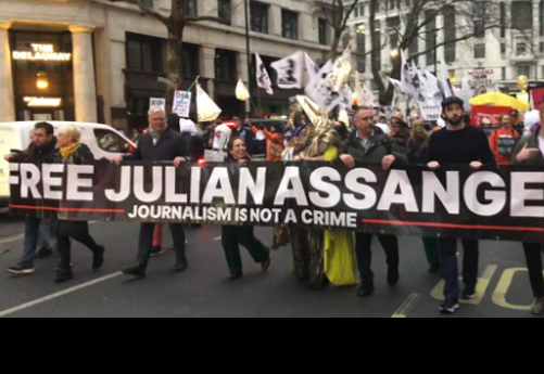 Julian Assange’a Özgürlük Yürüyüşü