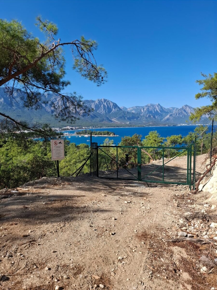 Otel yapılması planlanan araziyle ilgili hazırlanan imar planına iptal davası açılmıştı (1)